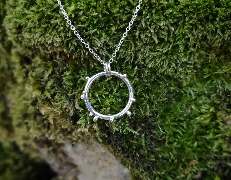 Dewdrops Pendant Necklace