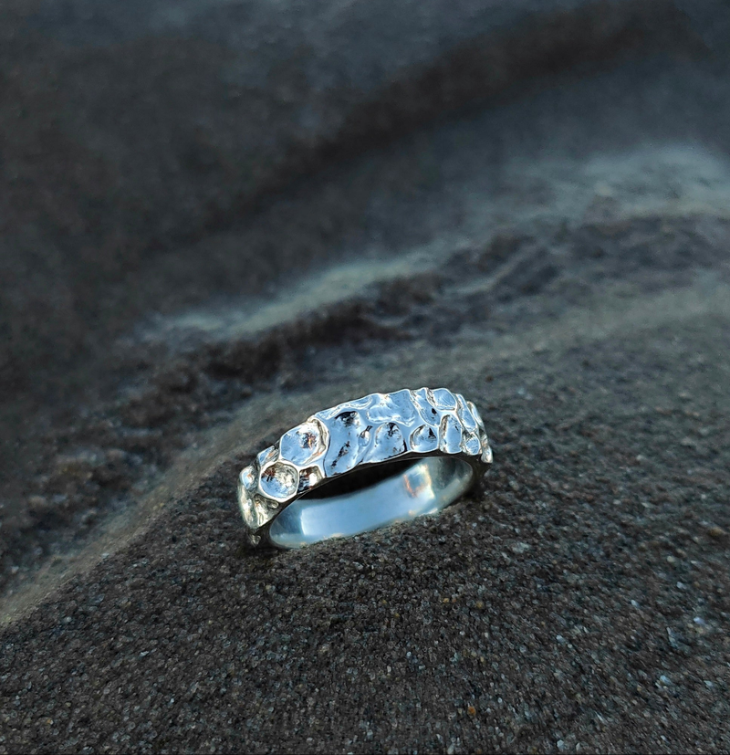 The 'Ocean Caustics' Ring