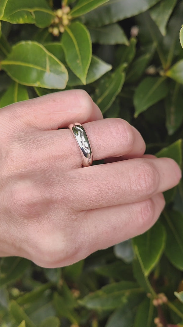 The 'River' Ring